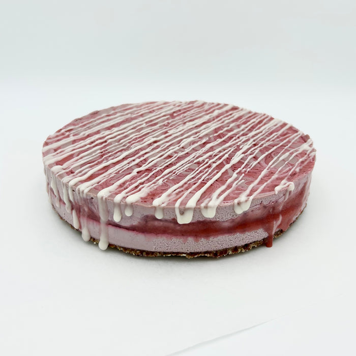 Strawberries and Cream Cheesecake - PREORDER